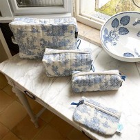 trousse de toilette toile de jouy