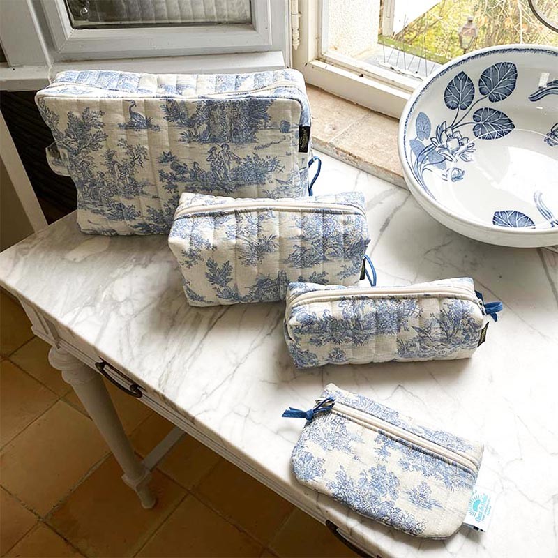 Trousse de toilette toile de Jouy Pastorale