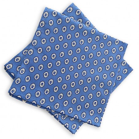blue napkins