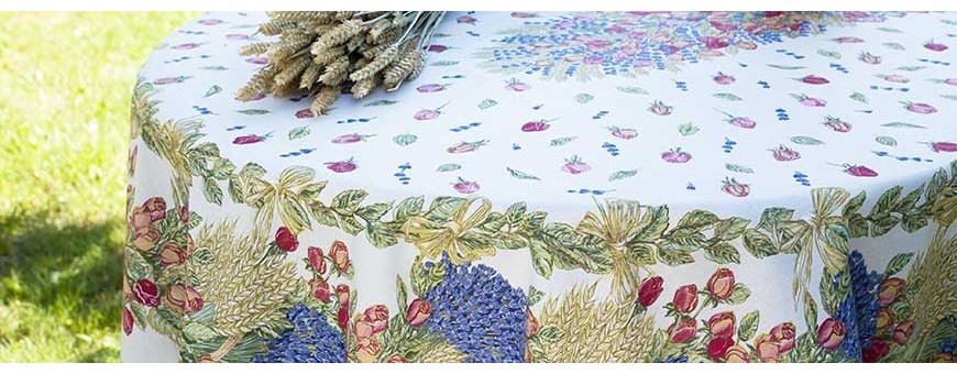 Oval and anti-stain tablecloths of large size made in Provencal prints