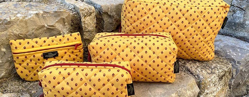 Cosmetic bags & Makeup pouch